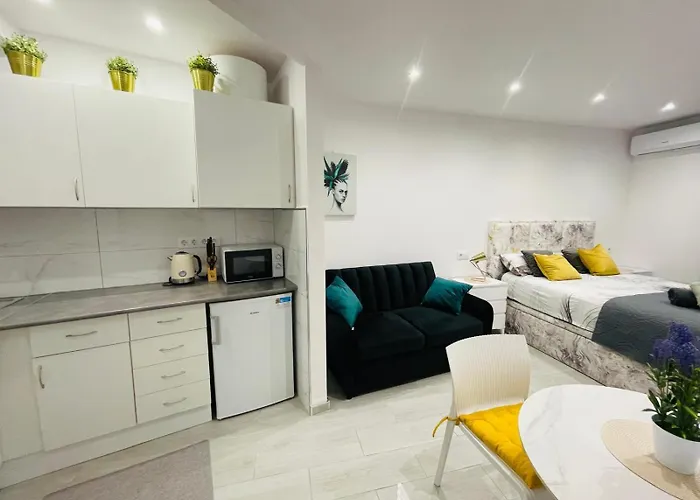 דירה Julia5apartment טורבייחה